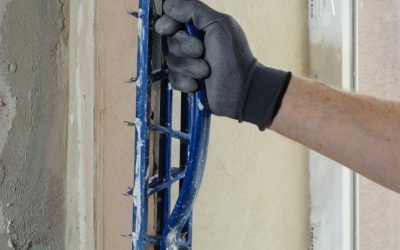 Vandskuring, filtsning eller pudsning? Guide til facadens overflade